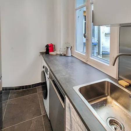 Amazing Refurbished Flat In Paris V Apartment Exterior photo