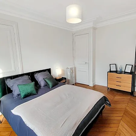 Amazing Refurbished Flat In Paris V Apartment Exterior photo